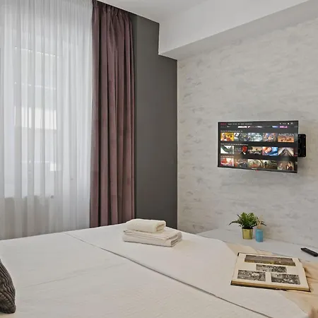 Elegant With Sea View In Moonlight * Mamaia